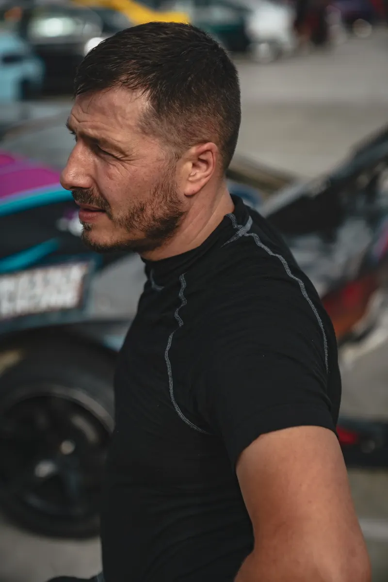 Denis Rem focused before a run