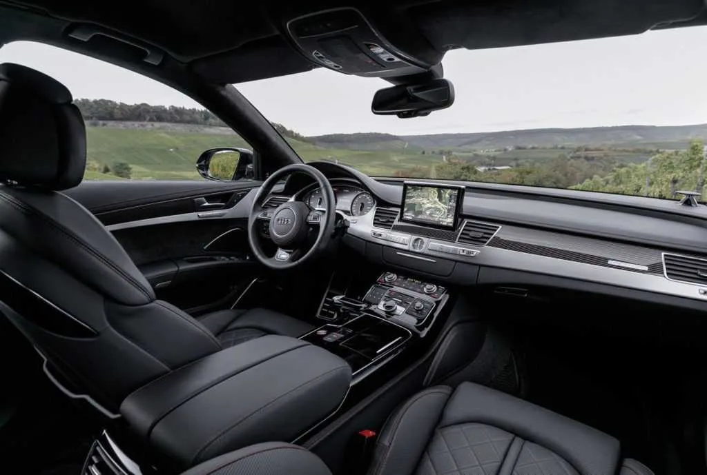 Illustration for the article "Audi S8 Plus review"