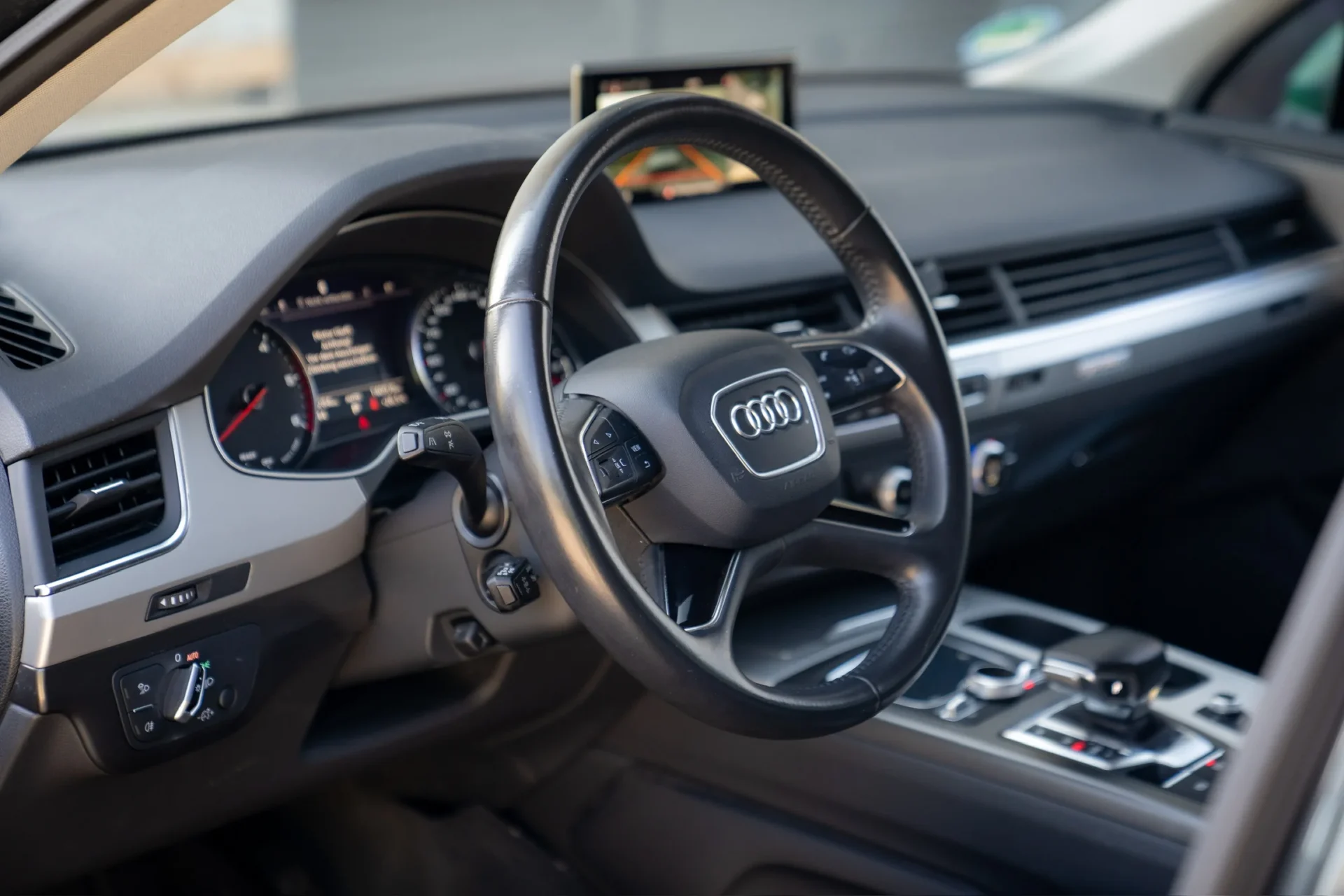 Audi Q7 3.0 TDI quattro · 7 seats · Matrix LED · 14