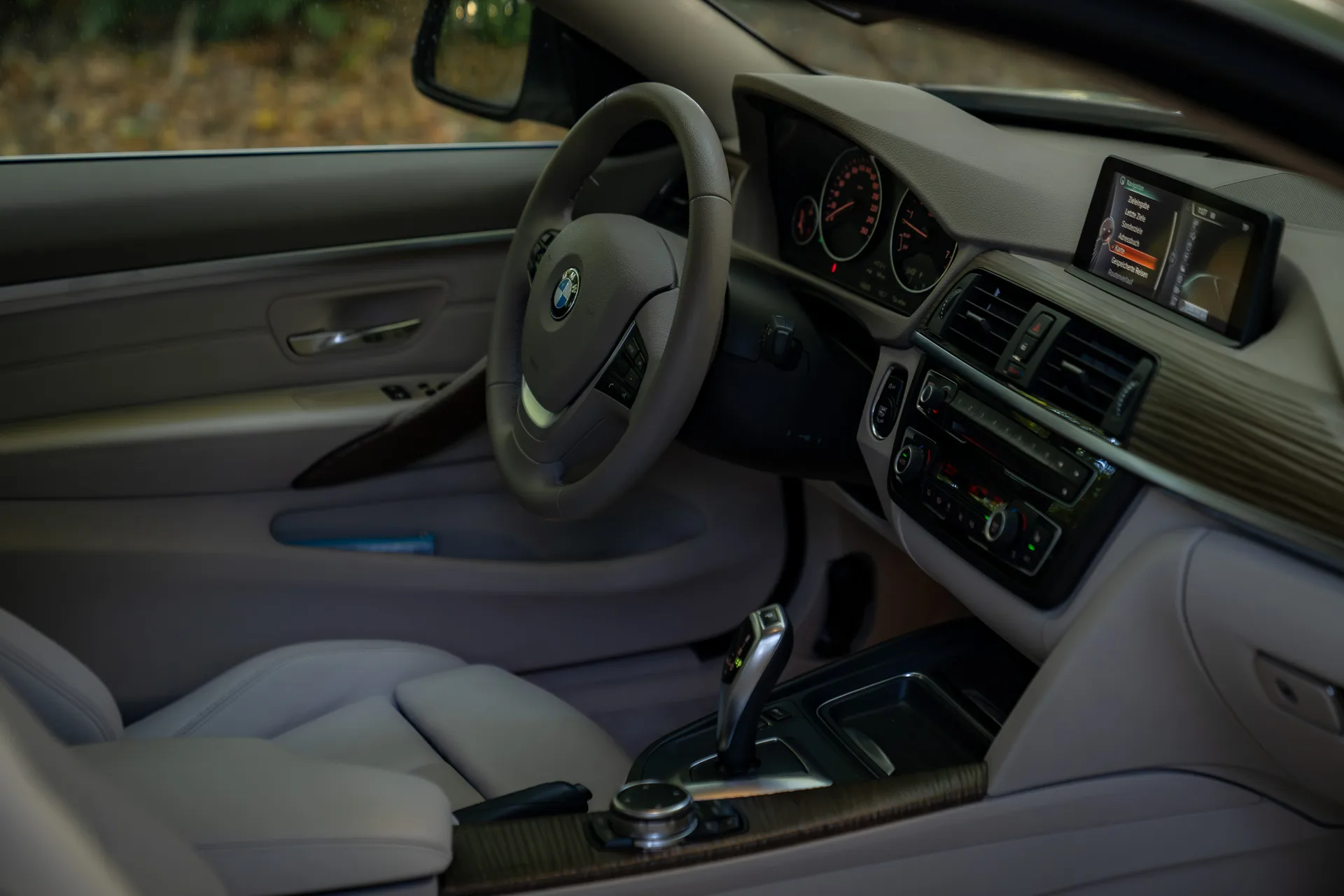 BMW 428i xDrive Coupé Modern Line · one owner · 245 hp · Steptronic · new HU at handover · new front differential · 22