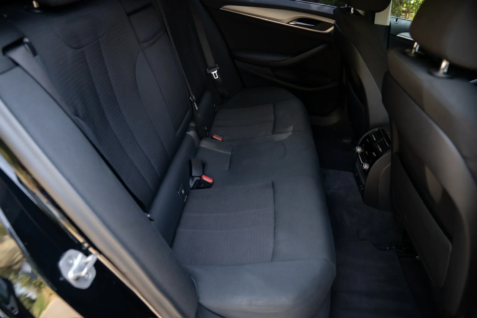 BMW 520d Touring автомат · Цифровая сервисная история · Новый техосмотр HU при передаче · ACC Stop & Go · 28