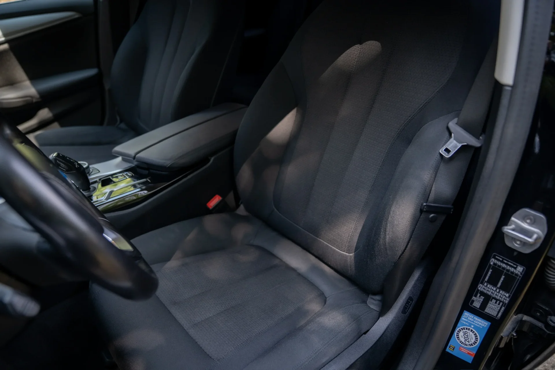 BMW 520d Touring автомат · Цифровая сервисная история · Новый техосмотр HU при передаче · ACC Stop & Go · 32