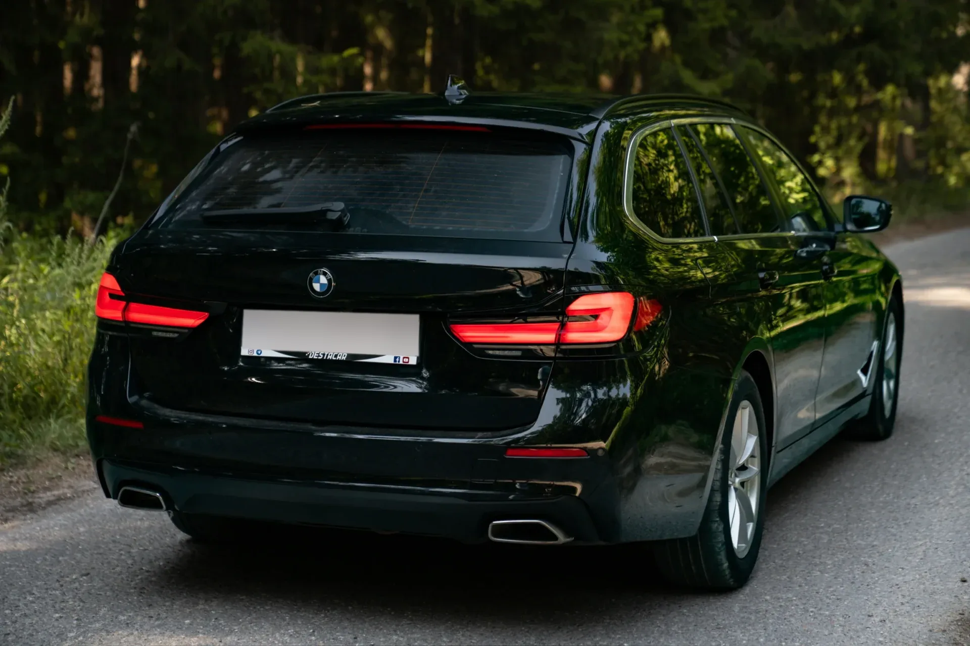 BMW 520d Touring автомат · Цифровая сервисная история · Новый техосмотр HU при передаче · ACC Stop & Go · 2