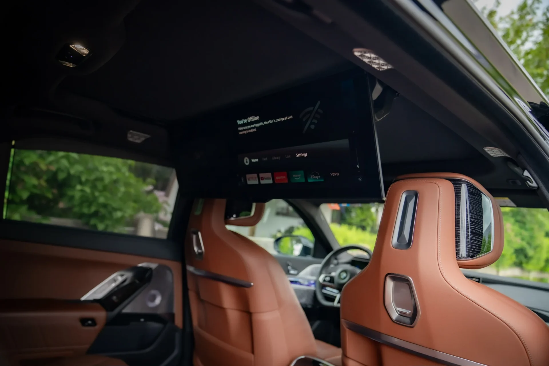 BMW 740d xDrive M Sport · Executive Lounge · Accident-free · Fully serviced · BMW Individual Merino Tartufo · 37