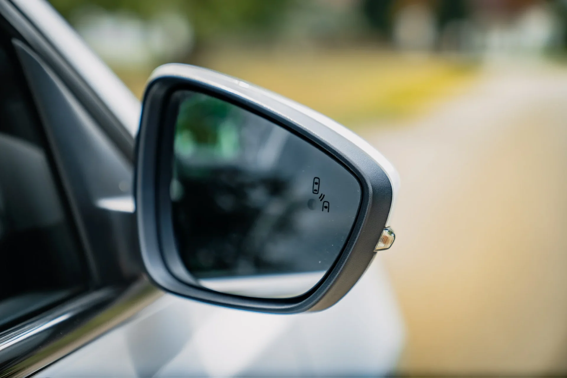 Ford Focus универсал Cool & Connect 1.5 EcoBlue AT8 · ACC · Бесключевой доступ · LED · 20