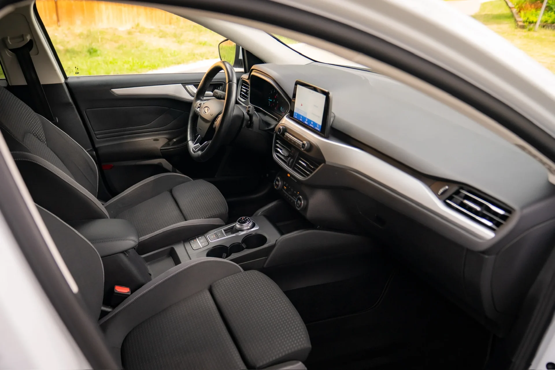 Ford Focus универсал Cool & Connect 1.5 EcoBlue AT8 · ACC · Бесключевой доступ · LED · 33