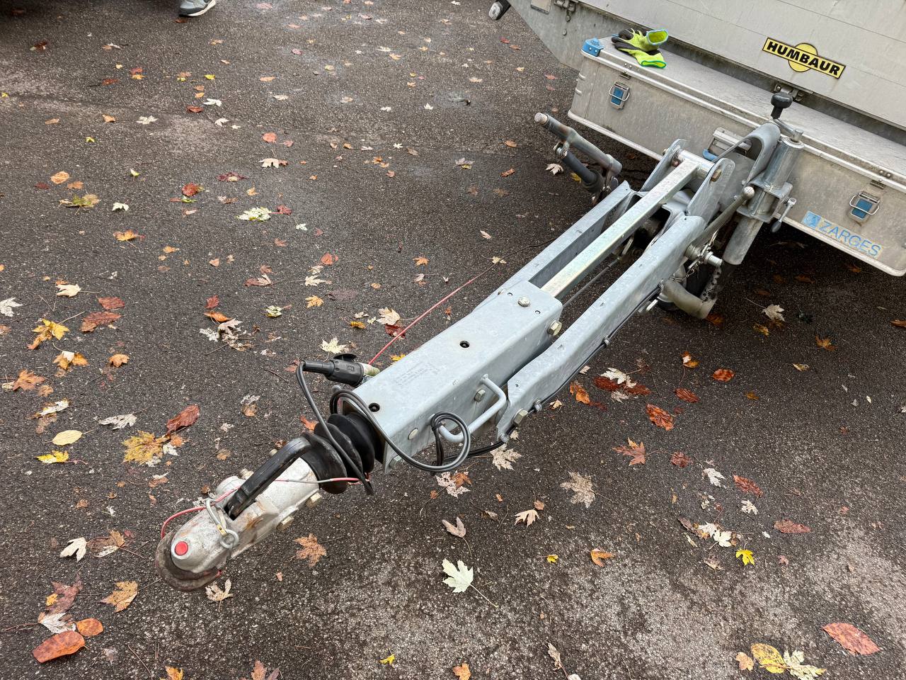 Humbaur HT35 · 3,500 kg · Tandem-axle trailer · 8