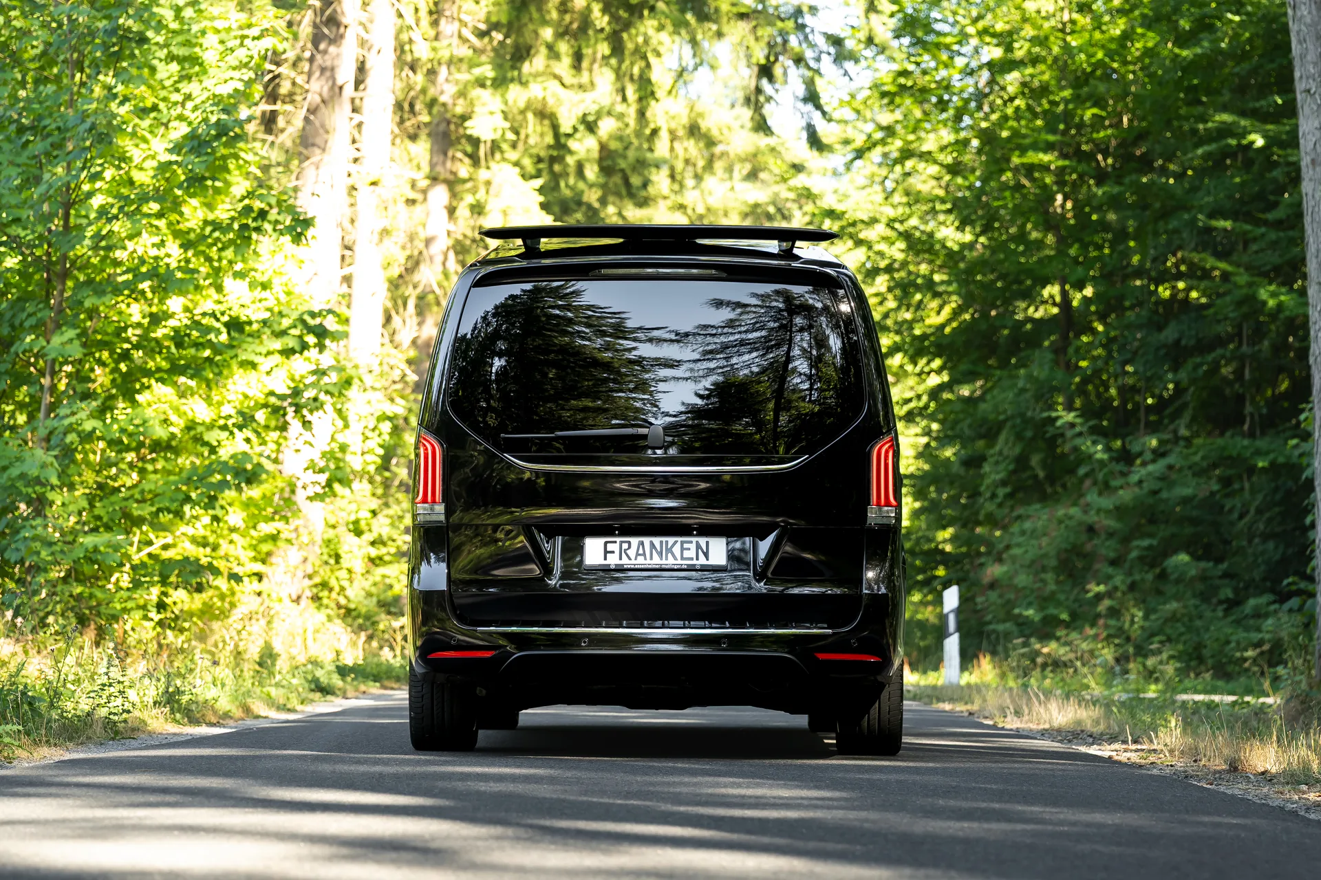 Mercedes-Benz V 300 d 4MATIC Crystal Edition Bordo by Franken Autodesign · 7