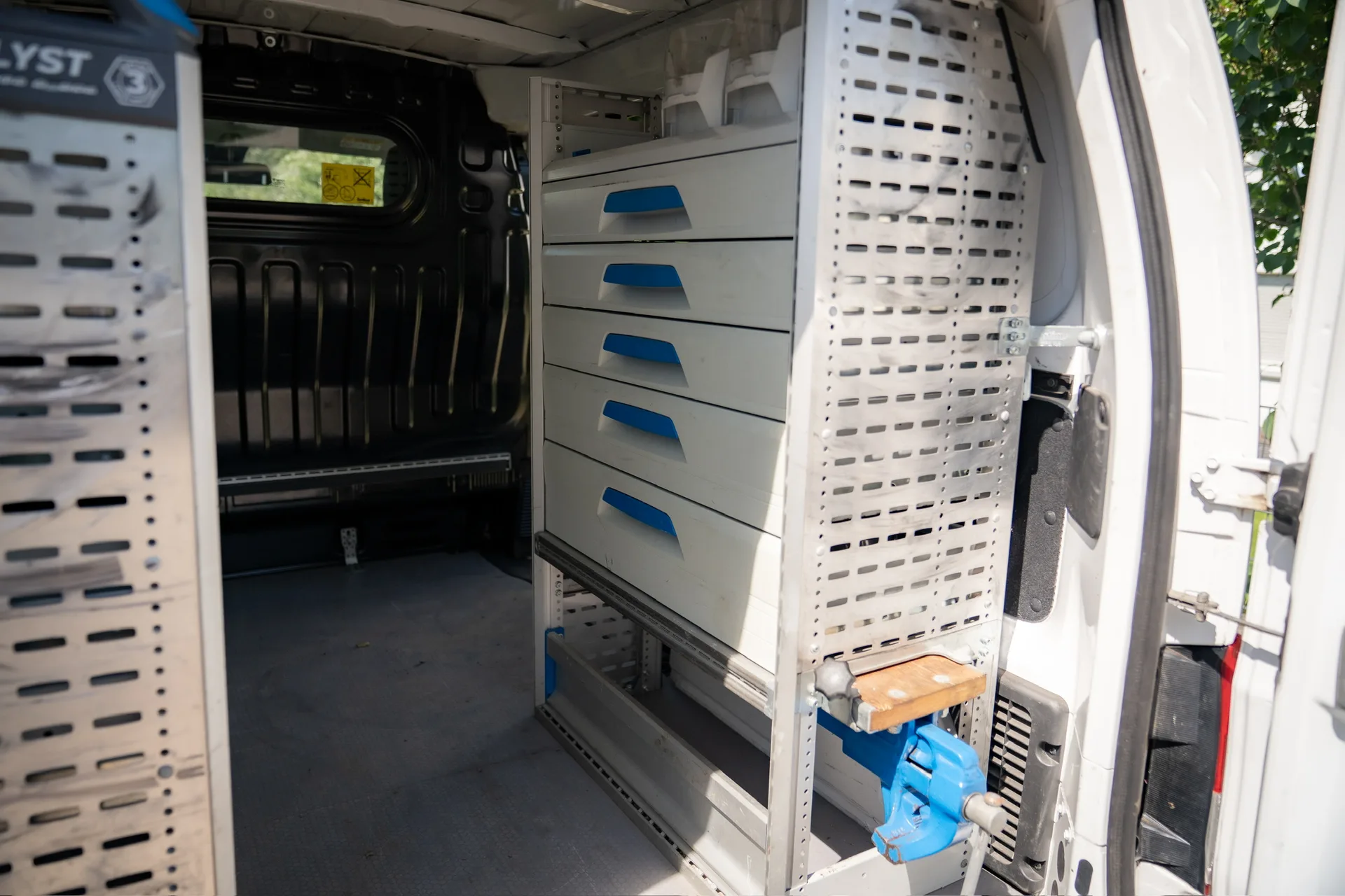 Nissan NV200 1.5 dCi · Camera · Tow bar · 13