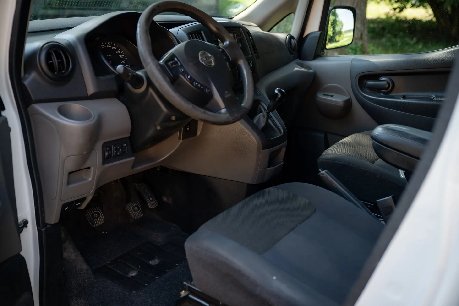 Nissan NV200 1.5 dCi · Camera · Tow bar · 16