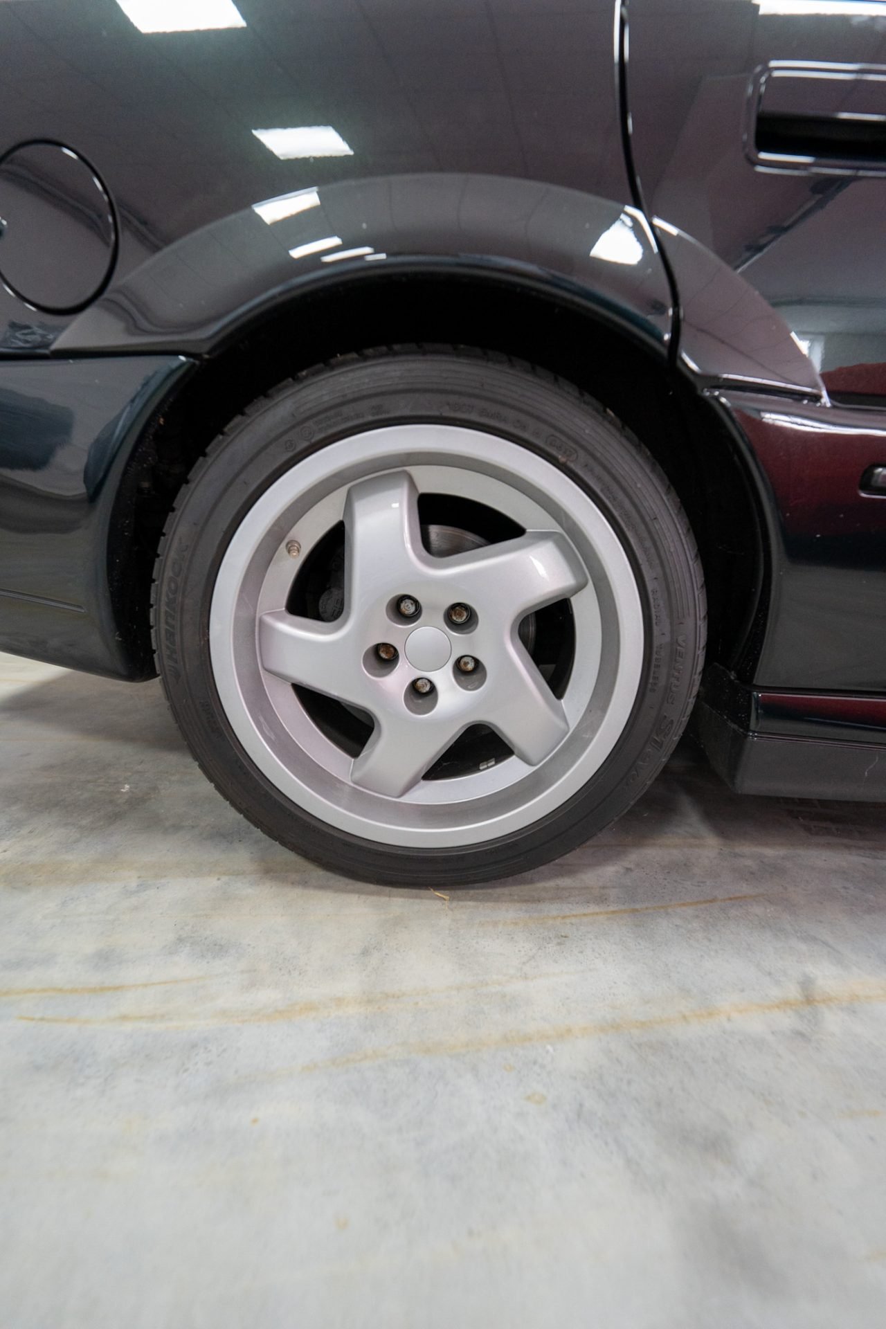 Opel Lotus Omega 3.6 Biturbo · 377 hp · No. 0571 of 950 · 6-speed manual · 2 owners · Service book · 5