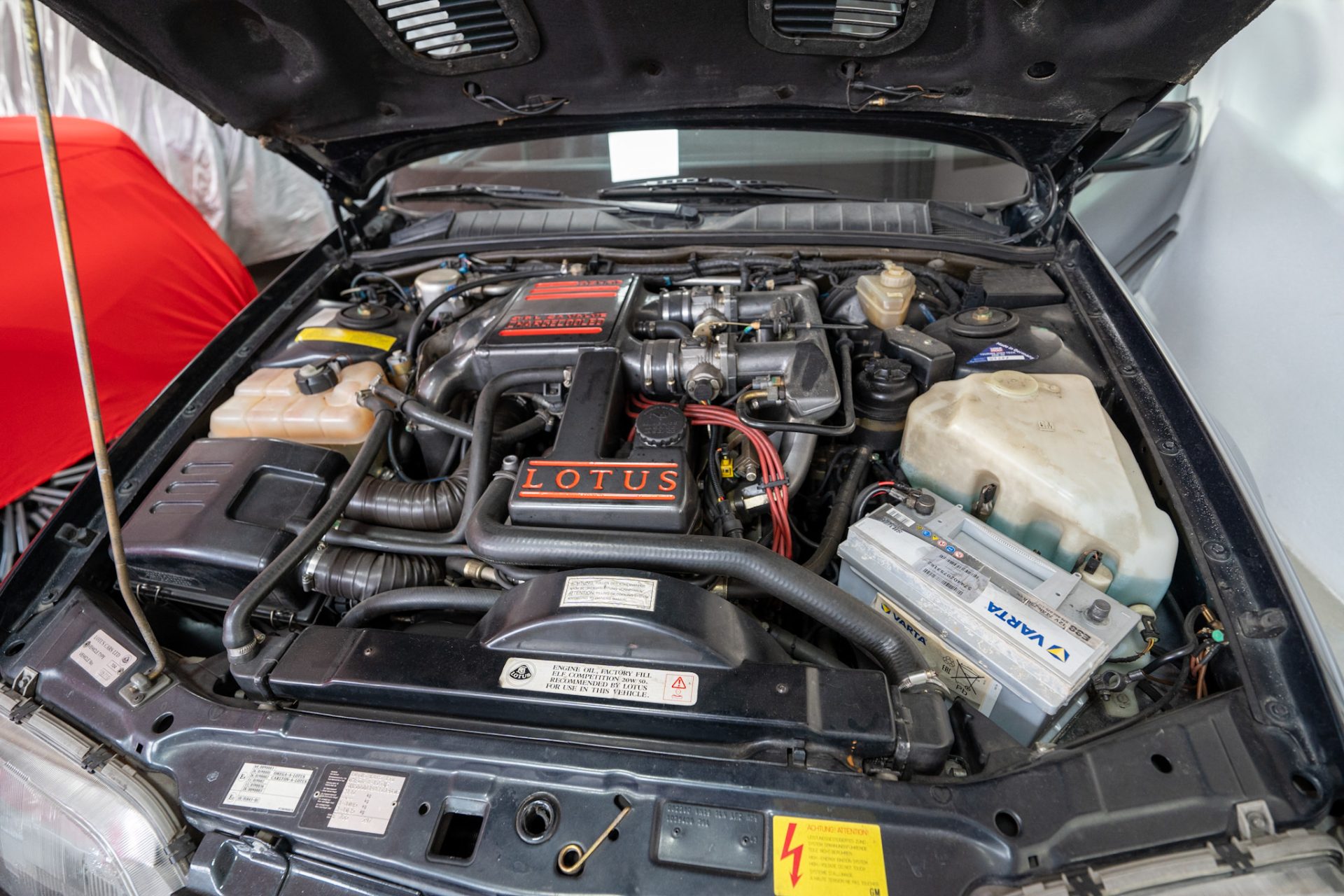 Opel Lotus Omega 3.6 Biturbo · 377 hp · No. 0571 of 950 · 6-speed manual · 2 owners · Service book · 25