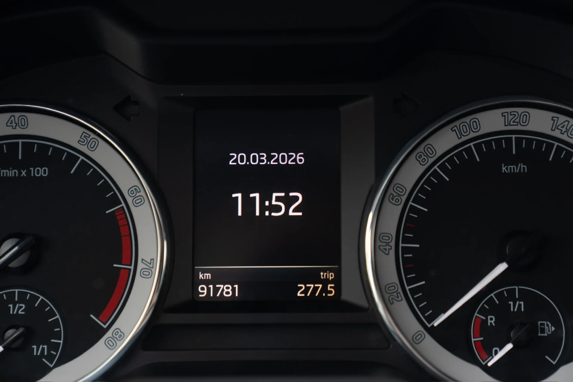 Škoda Octavia Combi 1.5 TGI DSG · Natural gas (CNG) · New HU until 03/2028 · No repaints · ACC · 24