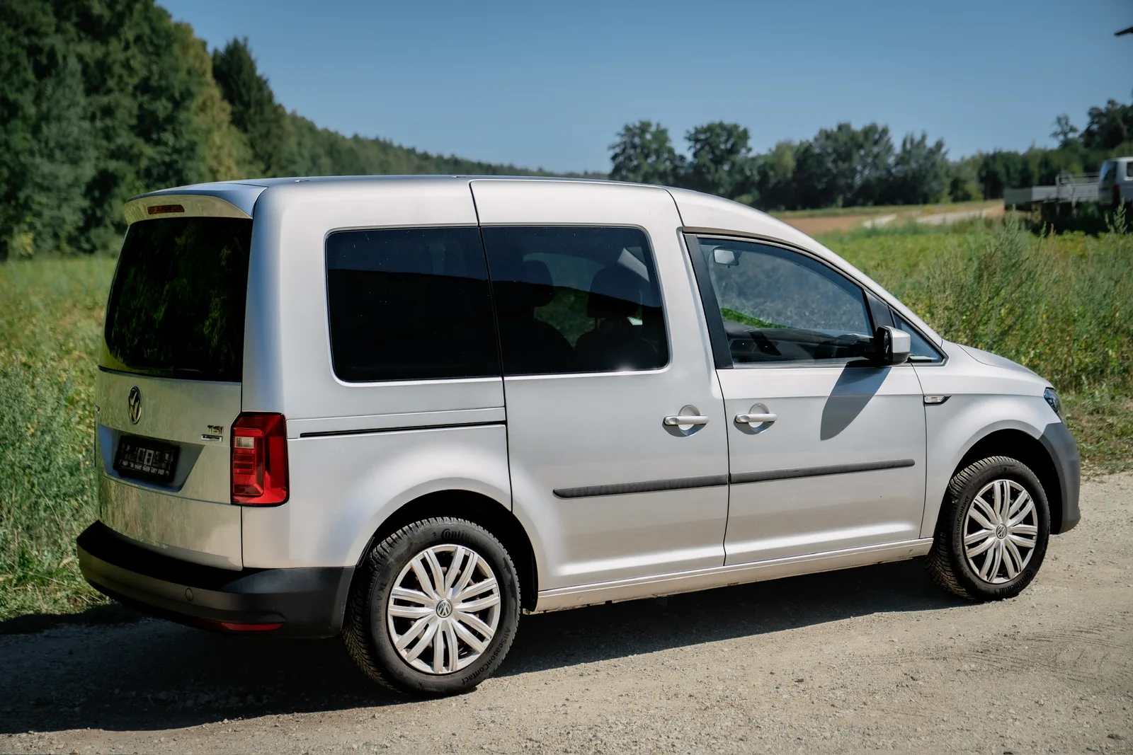 Volkswagen Caddy пассажирский Trend 1.4 TSI · Один владелец · Автономный отопитель · Климат-контроль · Сервисная книжка · 7