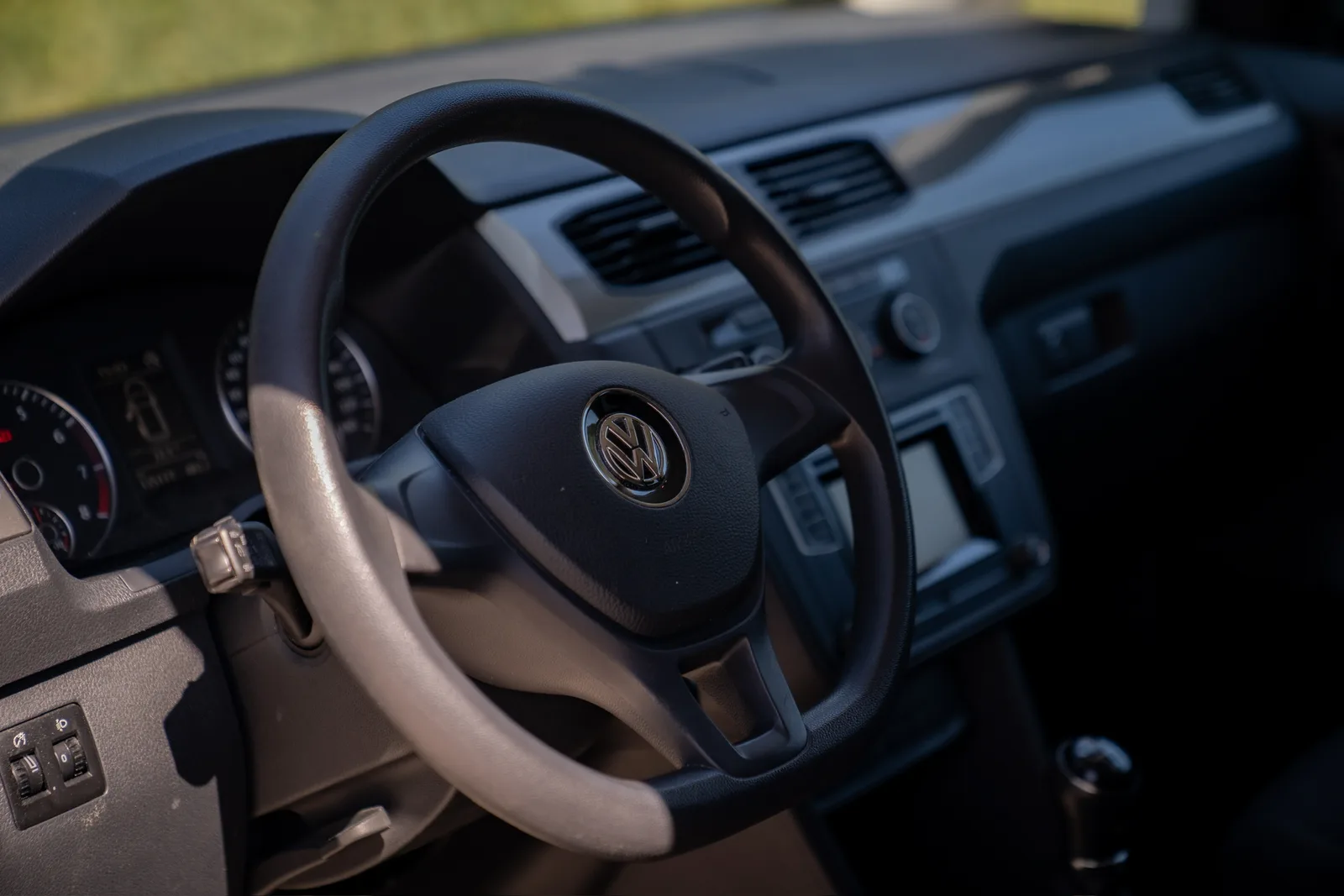Volkswagen Caddy пассажирский Trend 1.4 TSI · Один владелец · Автономный отопитель · Климат-контроль · Сервисная книжка · 16