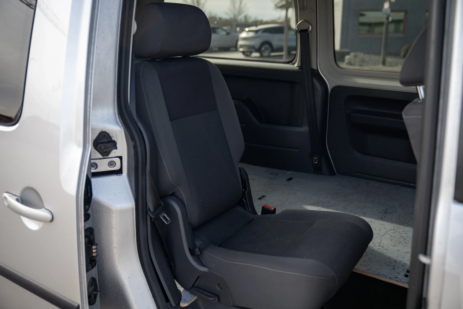 Volkswagen Caddy Maxi 1.2 TSI petrol · First owner · New HU until 02/2028 · Webasto parking heater · Air conditioning · 12