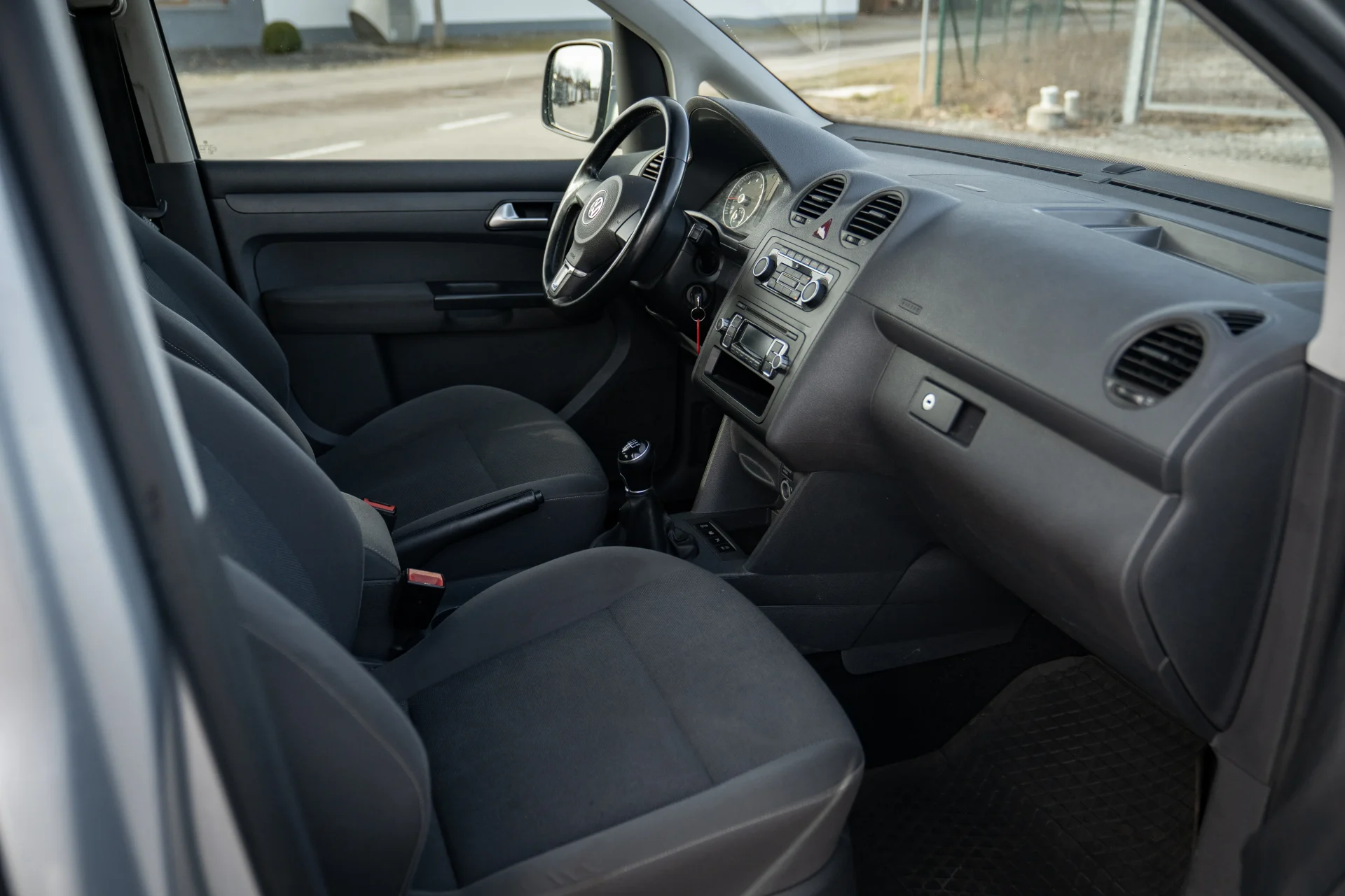 Volkswagen Caddy Maxi 1.2 TSI petrol · First owner · New HU until 02/2028 · Webasto parking heater · Air conditioning · 15