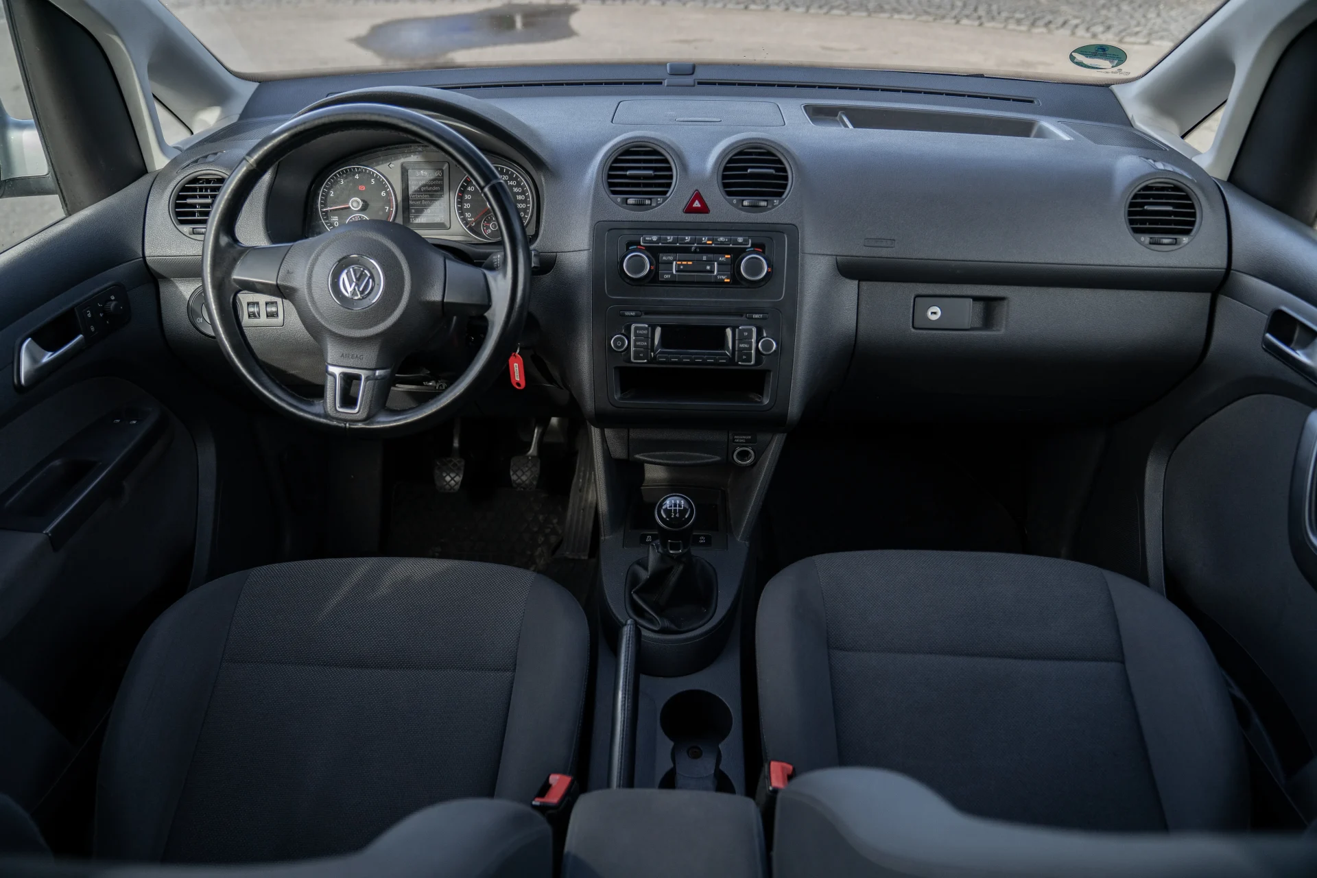 Volkswagen Caddy Maxi 1.2 TSI petrol · First owner · New HU until 02/2028 · Webasto parking heater · Air conditioning · 19