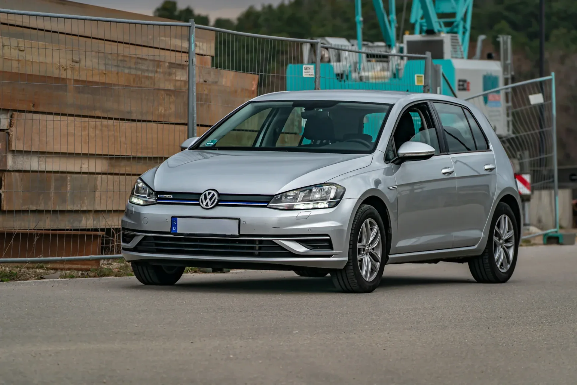 Volkswagen Golf 1.5 TGI · ACC · Auxiliary heater · 25