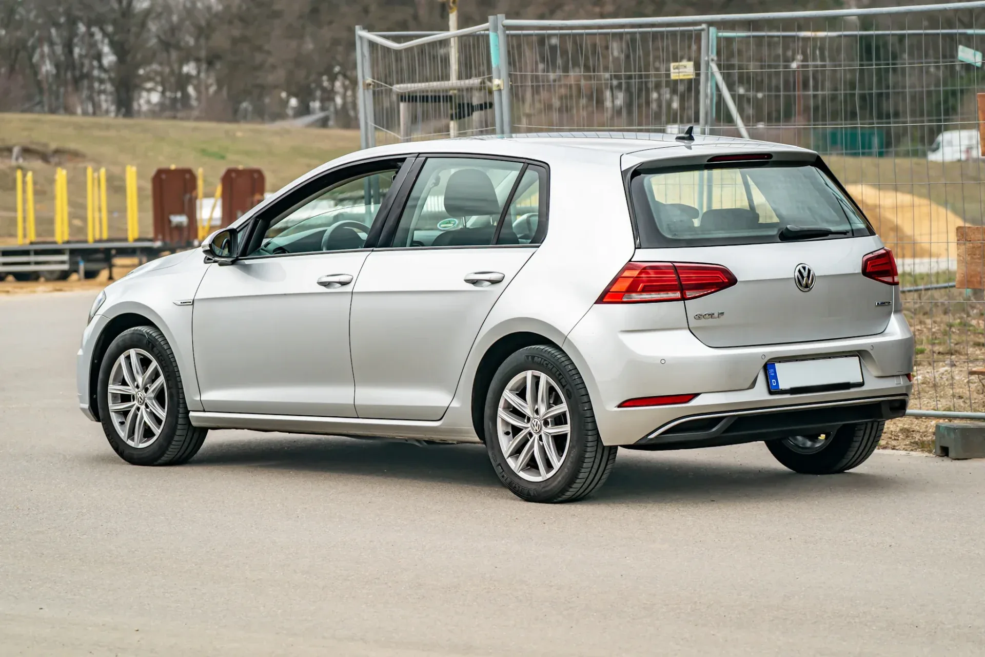 Volkswagen Golf 1.5 TGI · ACC · Auxiliary heater · 26